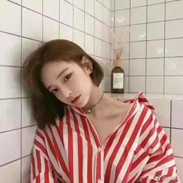 黑玫瑰公寓